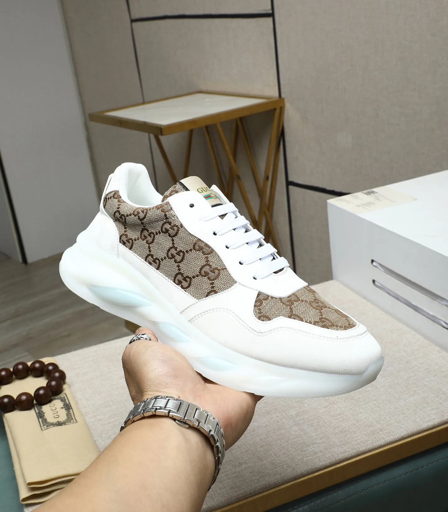 Men's shoes💰440 GUCCI🔍🔍Latest spring style On sale at the same time at the counter, original calfskin imported from Italy, genuine leather lining, (high-end, luxury, and class) exquisite workmanship, soles: original soles specially provided by the original factory, ⚠Exclusive double-layer movable molded soles are super comfortable⚠, real photos🎬The real ones are better🔍🔍"High quality·Follow the order" code number 38-44